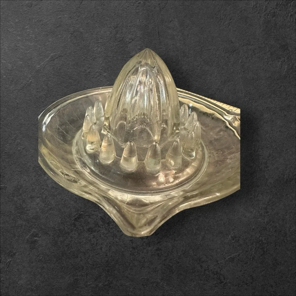 VINTAGE Reims France Clear Glass Juicer Reamer ORANGE‎ LIMES LEMONS L@@K Spikes